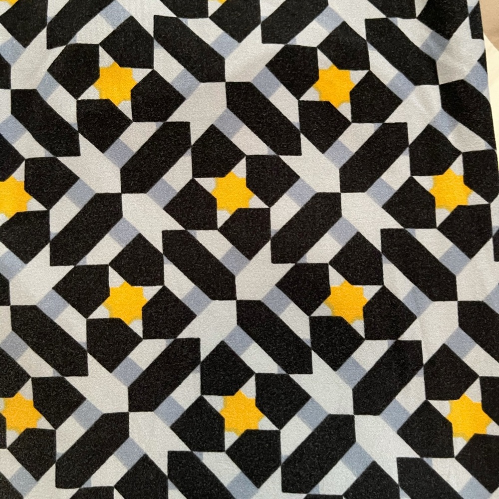 LuLaRoe Leggings Bundle - Picture 9 of 10